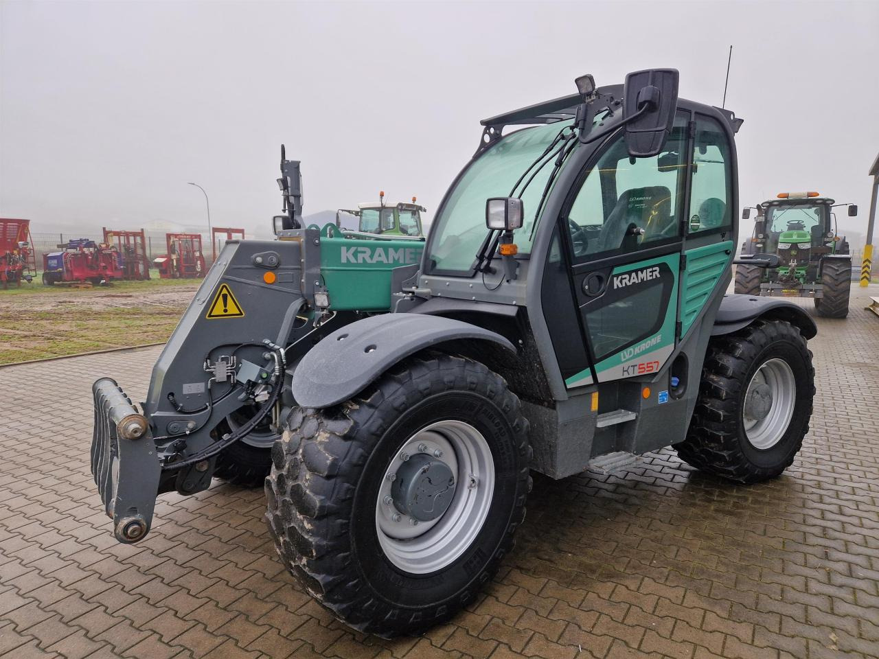 Kramer KT557 - رافعة تلسكوبية: صور 2 Kramer KT557 - رافعة تلسكوبية: صور 2