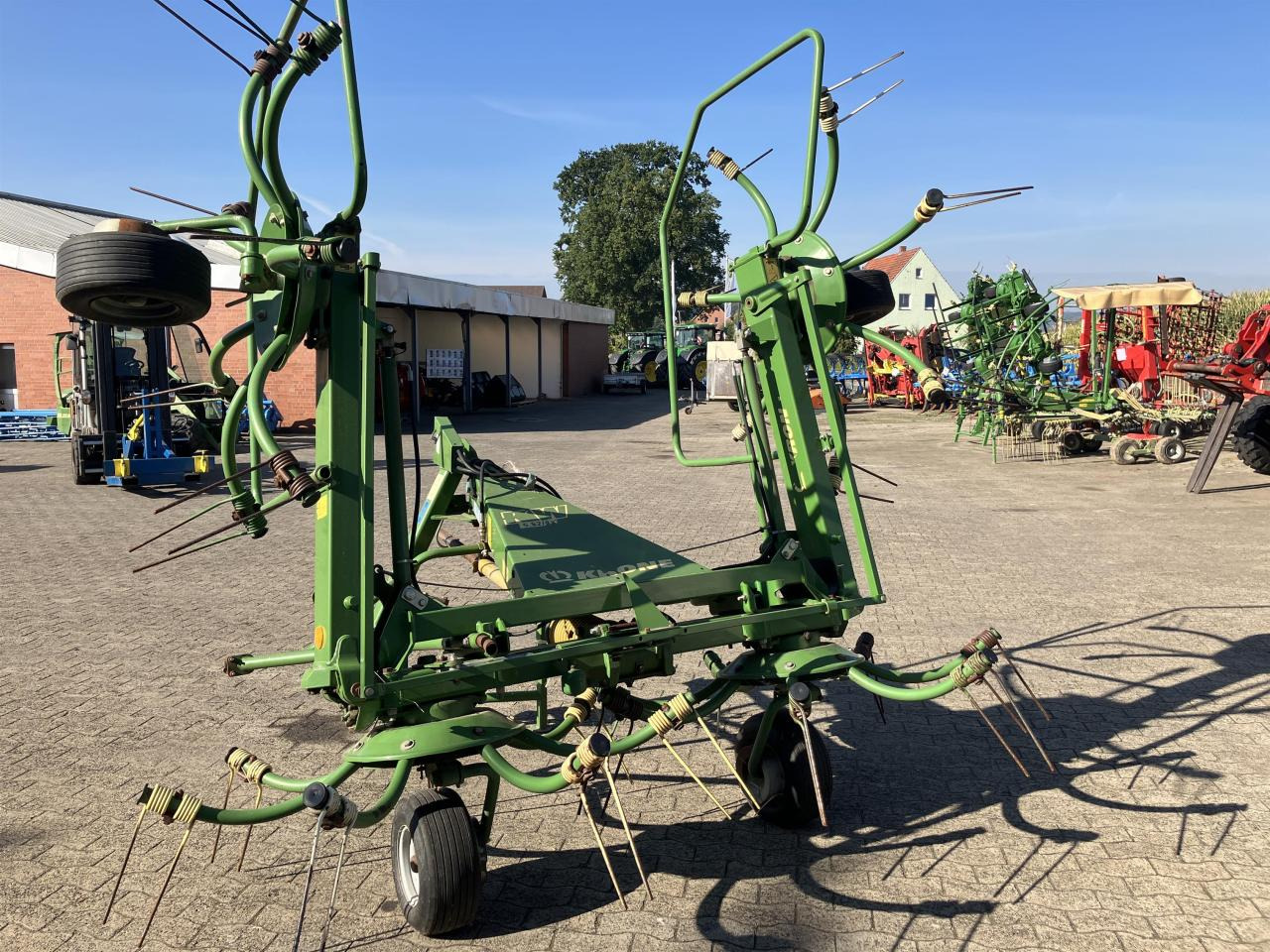 Krone KW 5.52/4x7 - لمّامَة القش: صور 3 Krone KW 5.52/4x7 - لمّامَة القش: صور 3