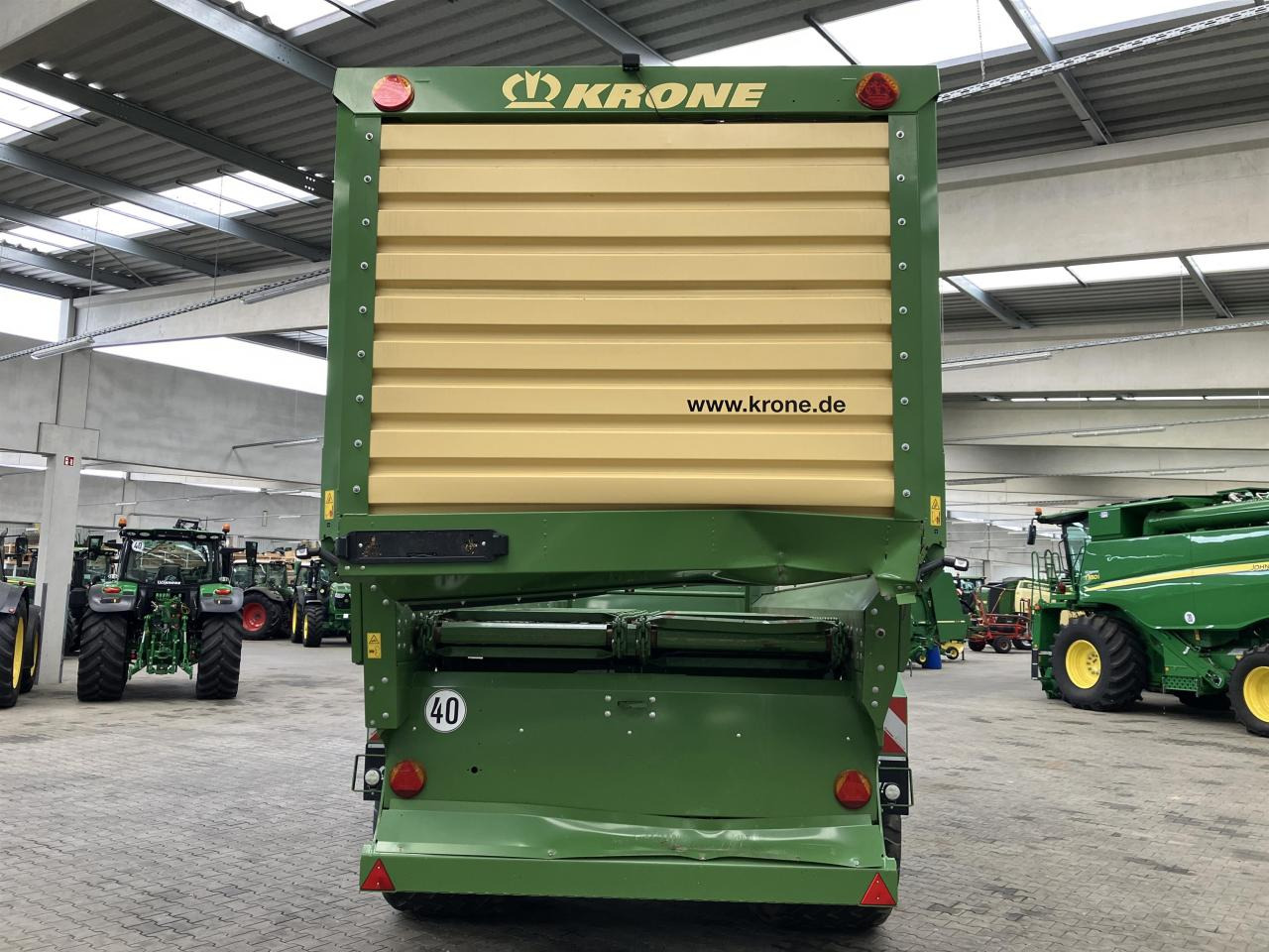 Krone TX 460 D - مقطورات الاعلاف: صور 4 Krone TX 460 D - مقطورات الاعلاف: صور 4