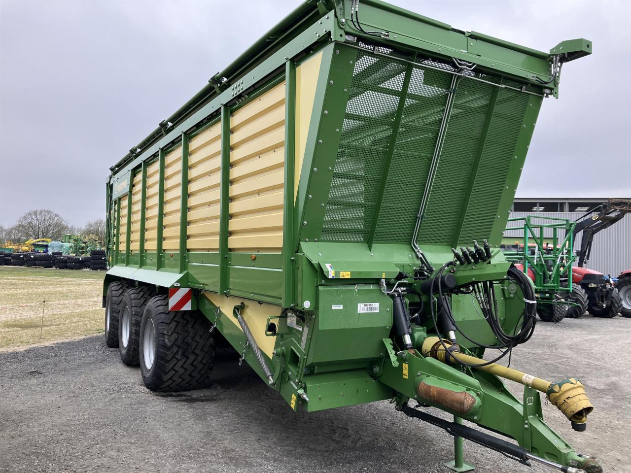 Krone TX 560 D - مقطورات الاعلاف: صور 5 Krone TX 560 D - مقطورات الاعلاف: صور 5