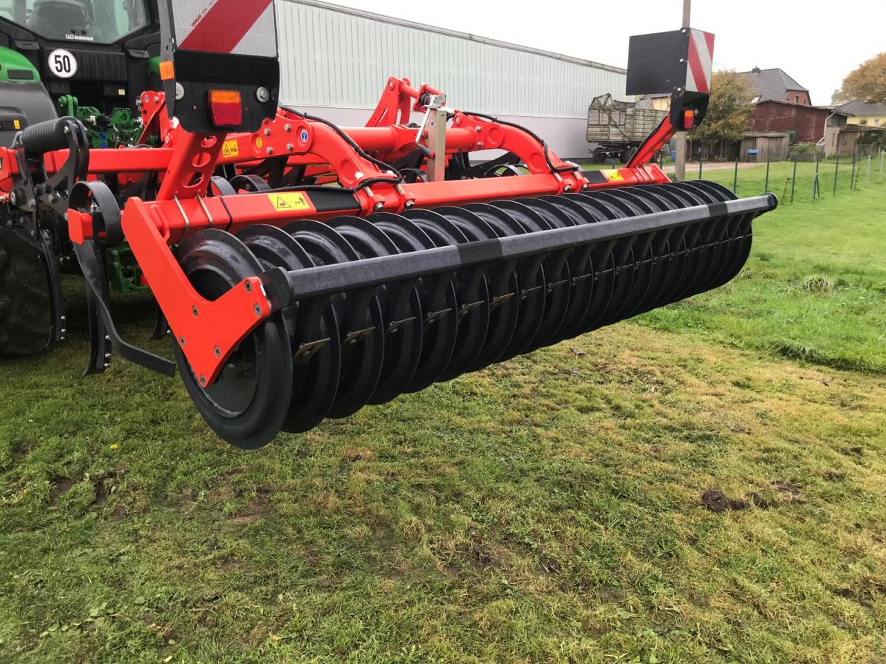 Kuhn Cultimer L300 NS - مسلفة: صور 2 Kuhn Cultimer L300 NS - مسلفة: صور 2