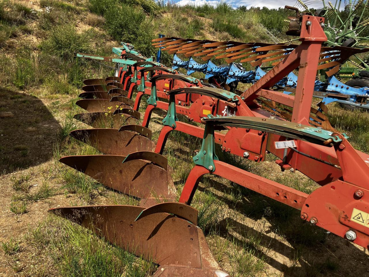 Kverneland BE-KKBE-100 - محراث: صور 4 Kverneland BE-KKBE-100 - محراث: صور 4