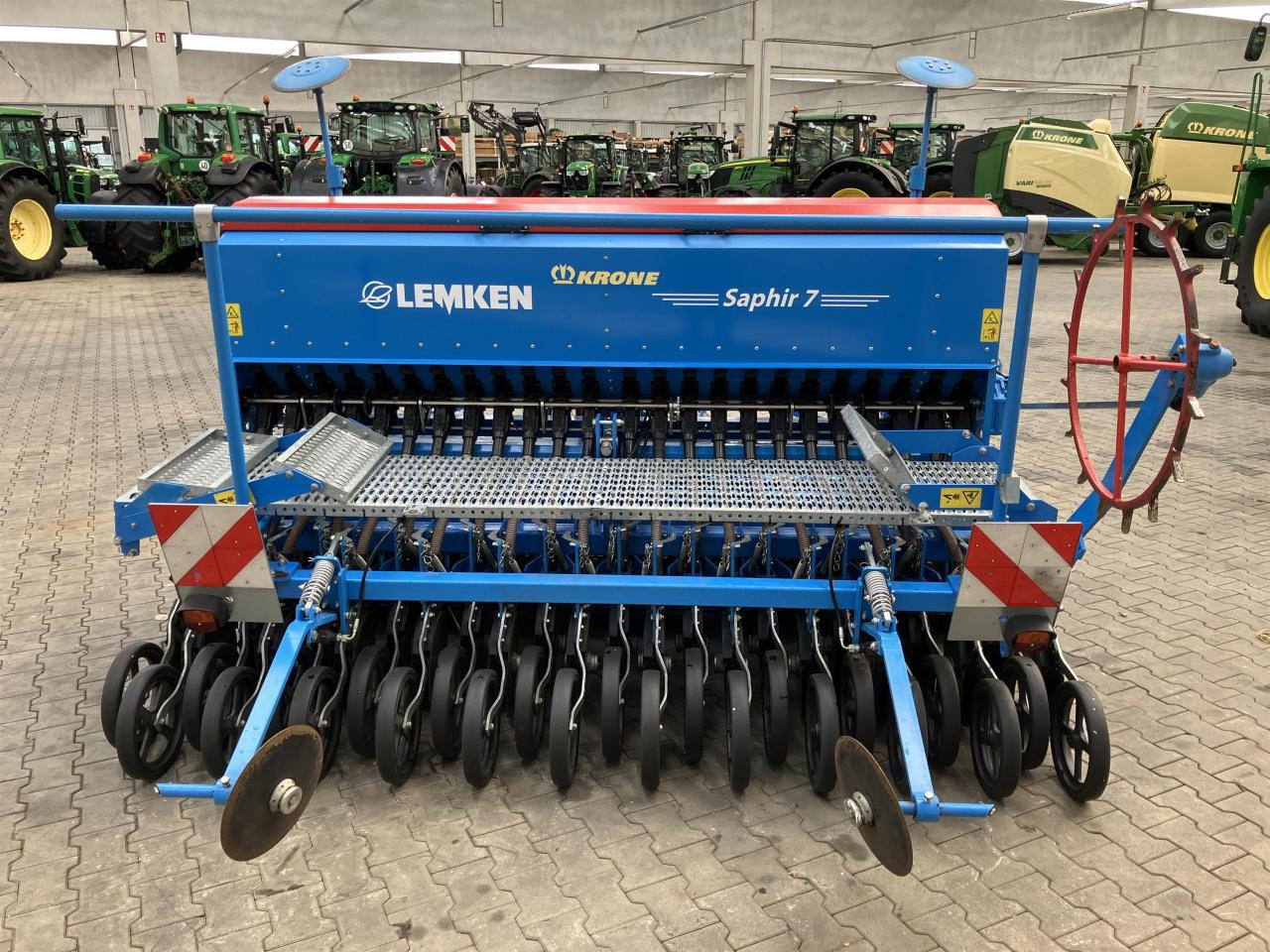 Lemken Saphir 7-300 DS 125 - معدات بذار: صور 4 Lemken Saphir 7-300 DS 125 - معدات بذار: صور 4