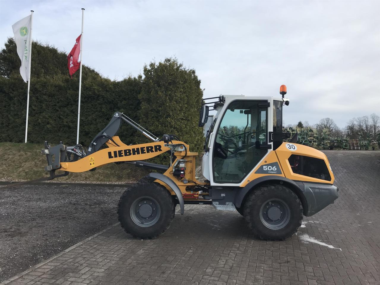 Liebherr 506 Compact - اللودر بعجل: صور 1 Liebherr 506 Compact - اللودر بعجل: صور 1