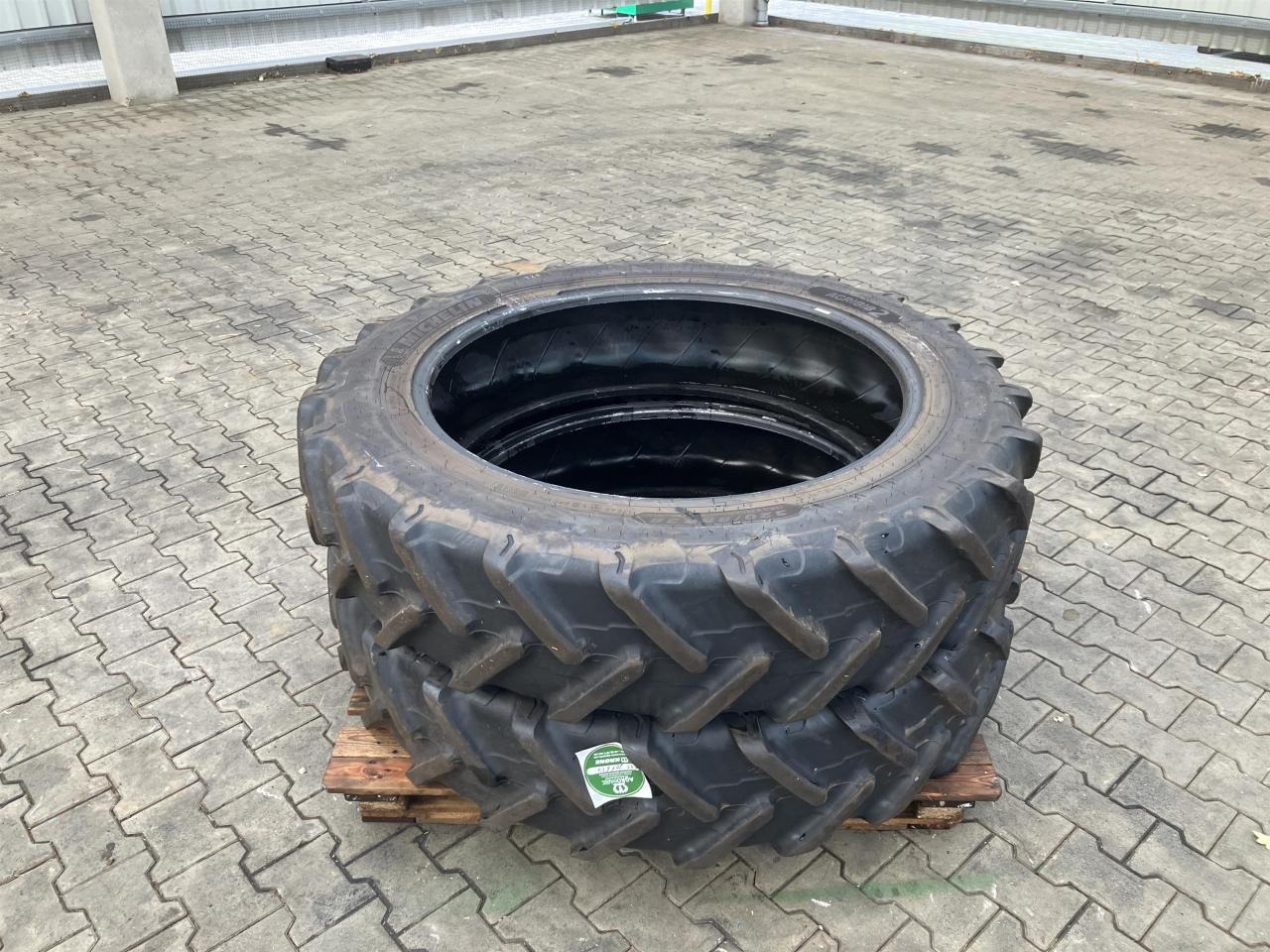 Michelin 320/85R38 - الإطارات - الآلات والماكينات الزراعية: صور 5 Michelin 320/85R38 - الإطارات - الآلات والماكينات الزراعية: صور 5
