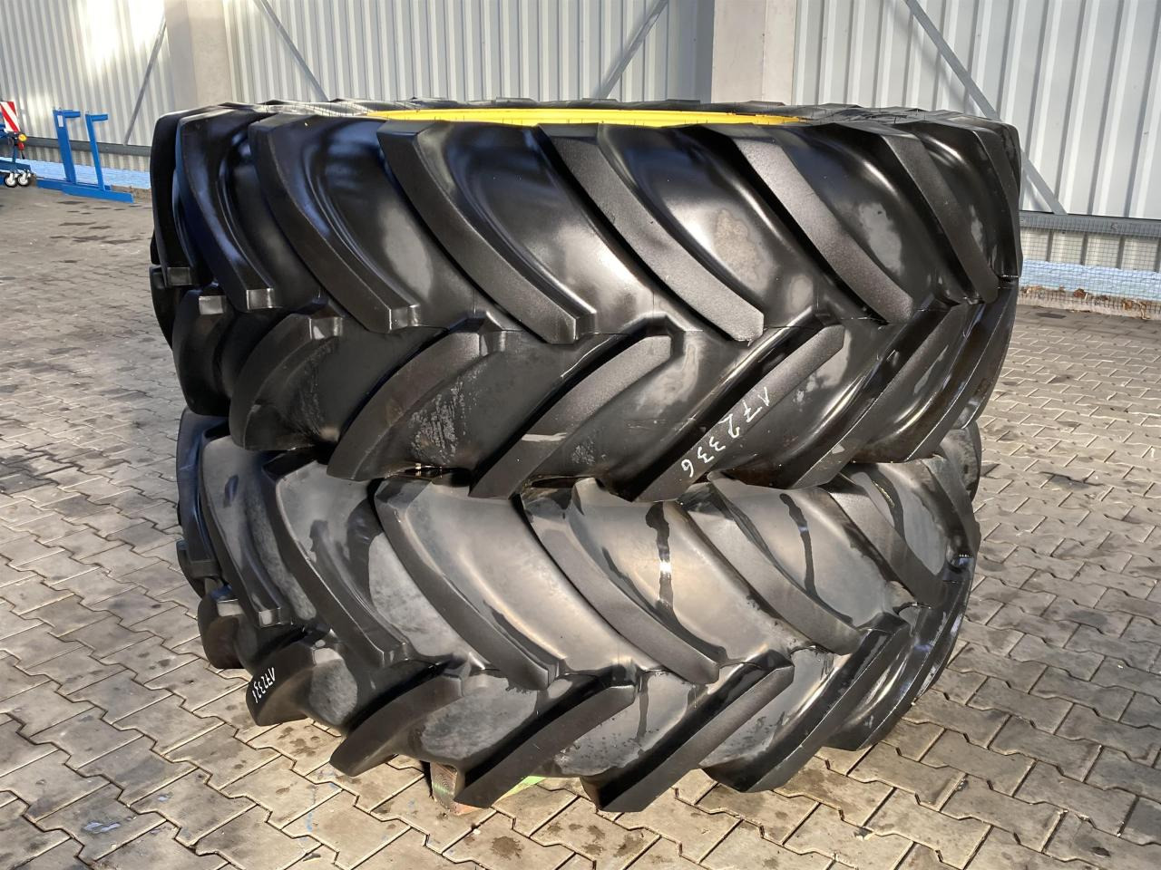 Michelin 620/70R38 - الإطارات - الآلات والماكينات الزراعية: صور 1 Michelin 620/70R38 - الإطارات - الآلات والماكينات الزراعية: صور 1