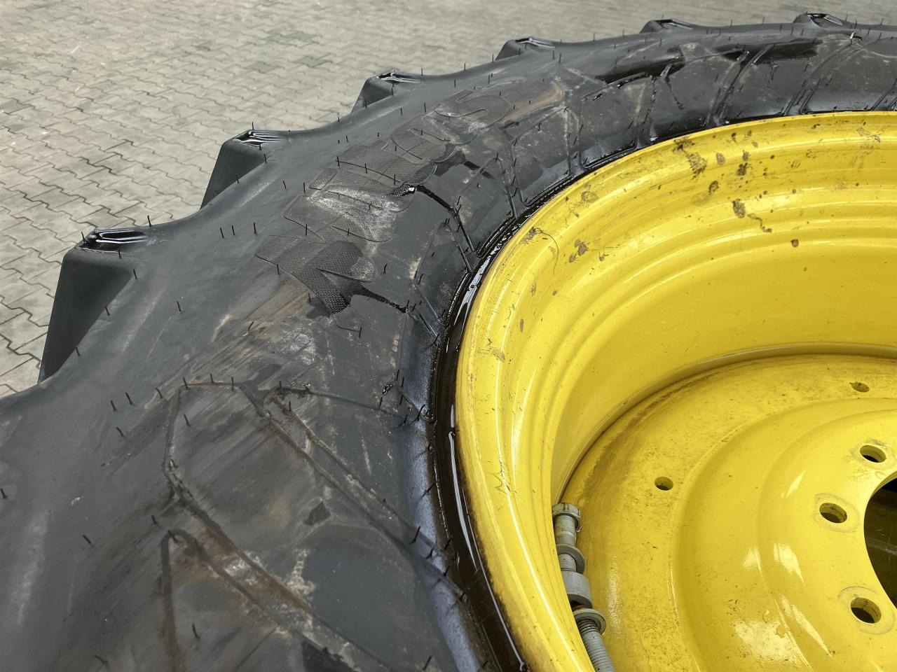 Mitas 650/65R38 - الإطارات - الآلات والماكينات الزراعية: صور 3 Mitas 650/65R38 - الإطارات - الآلات والماكينات الزراعية: صور 3