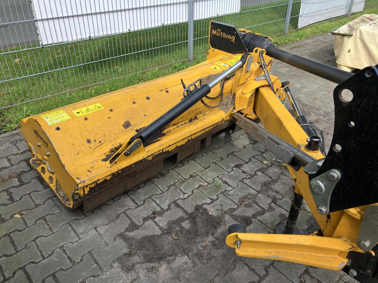 Müthing MU-L/S 200-31 - التقطيع جزازة: صور 1 Müthing MU-L/S 200-31 - التقطيع جزازة: صور 1