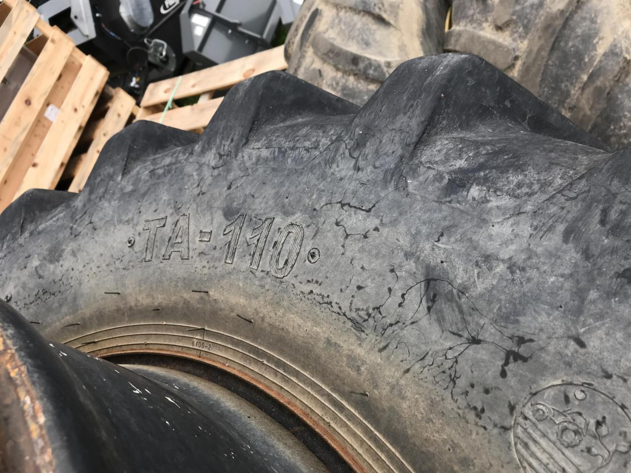 Petlas 600/65R34 - الإطارات - الآلات والماكينات الزراعية: صور 4 Petlas 600/65R34 - الإطارات - الآلات والماكينات الزراعية: صور 4