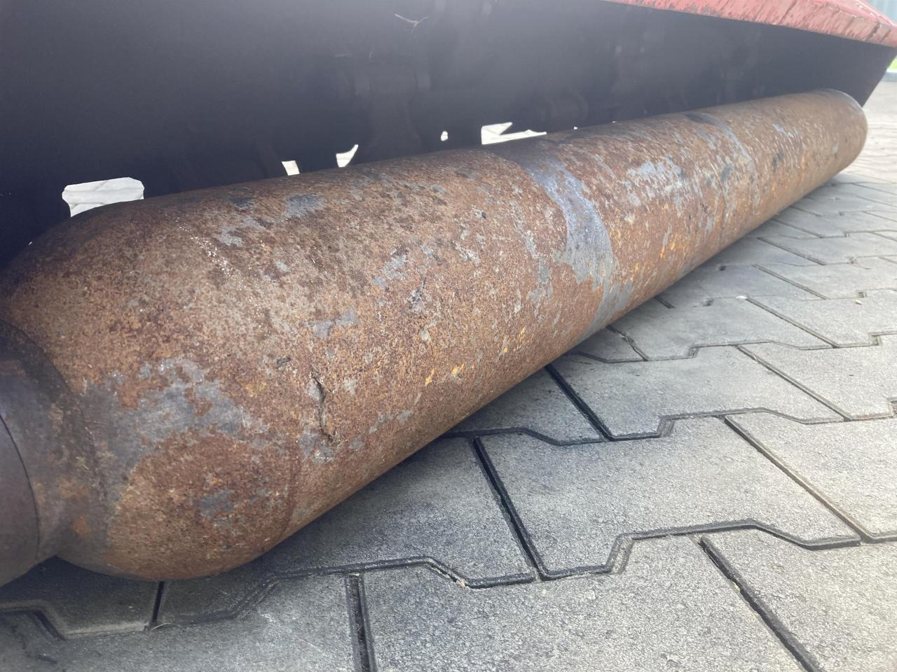 ROAD VL200 - التقطيع جزازة: صور 5 ROAD VL200 - التقطيع جزازة: صور 5