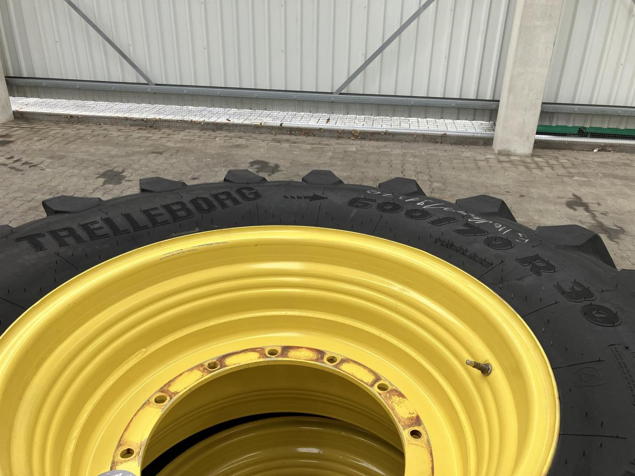 Trelleborg 600/70R30 - الإطارات - الآلات والماكينات الزراعية: صور 5 Trelleborg 600/70R30 - الإطارات - الآلات والماكينات الزراعية: صور 5
