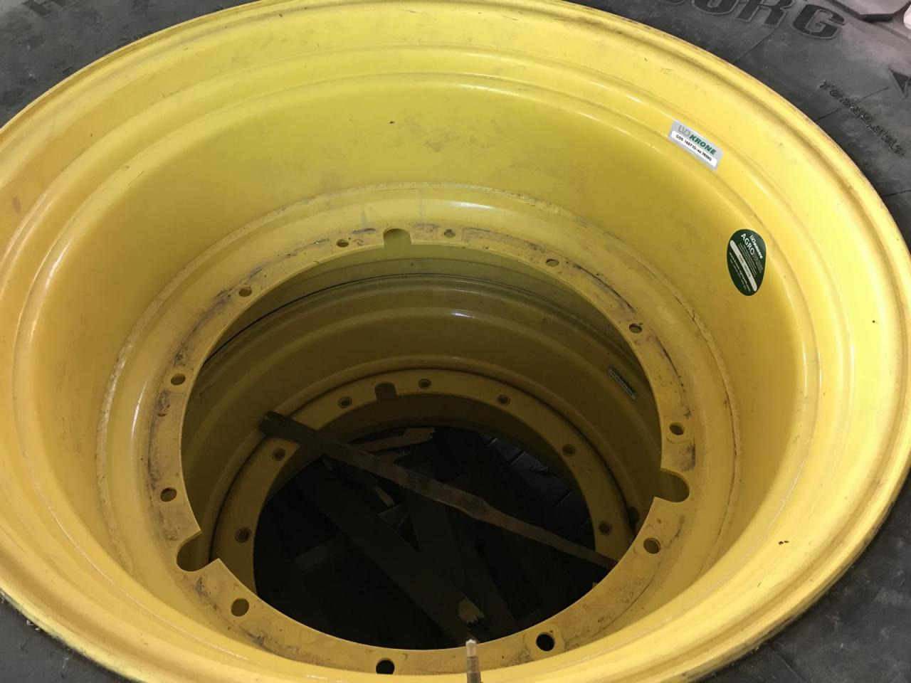Trelleborg 710/75R42 - الإطارات - الآلات والماكينات الزراعية: صور 4 Trelleborg 710/75R42 - الإطارات - الآلات والماكينات الزراعية: صور 4