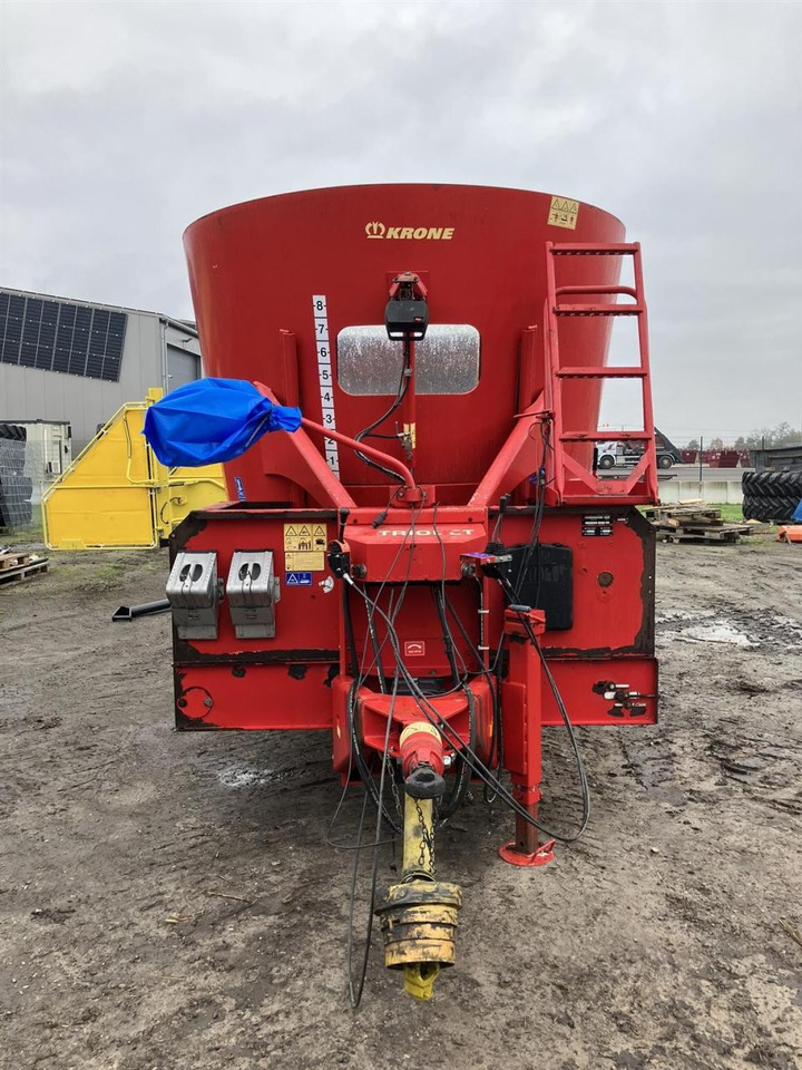 Trioliet Solomix 2-1600 VLH-B - آلة خلط وتوزيع الأعلاف: صور 3 Trioliet Solomix 2-1600 VLH-B - آلة خلط وتوزيع الأعلاف: صور 3