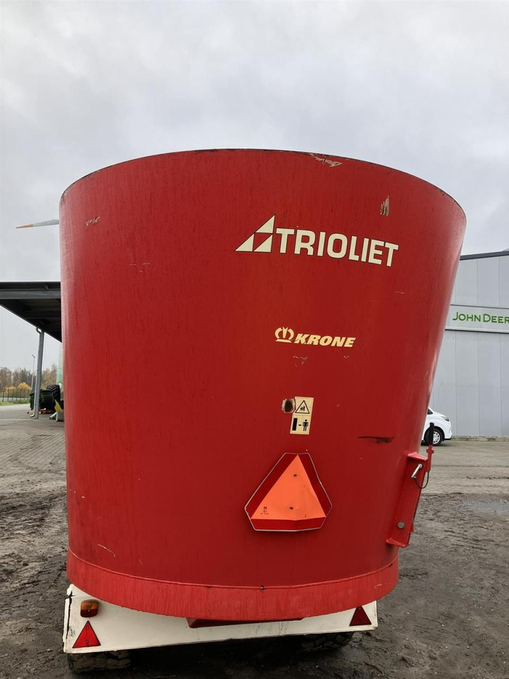 Trioliet Solomix 2-1600 VLH-B - آلة خلط وتوزيع الأعلاف: صور 4 Trioliet Solomix 2-1600 VLH-B - آلة خلط وتوزيع الأعلاف: صور 4