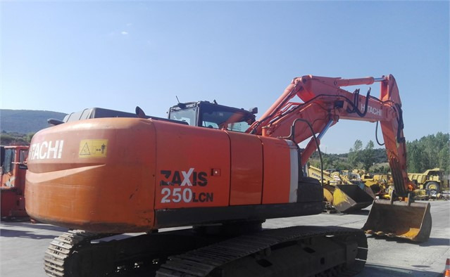 Excavadoras de cadenas HITACHI ZX250-3 (2006) - حفارات زحافة: صور 3 Excavadoras de cadenas HITACHI ZX250-3 (2006) - حفارات زحافة: صور 3