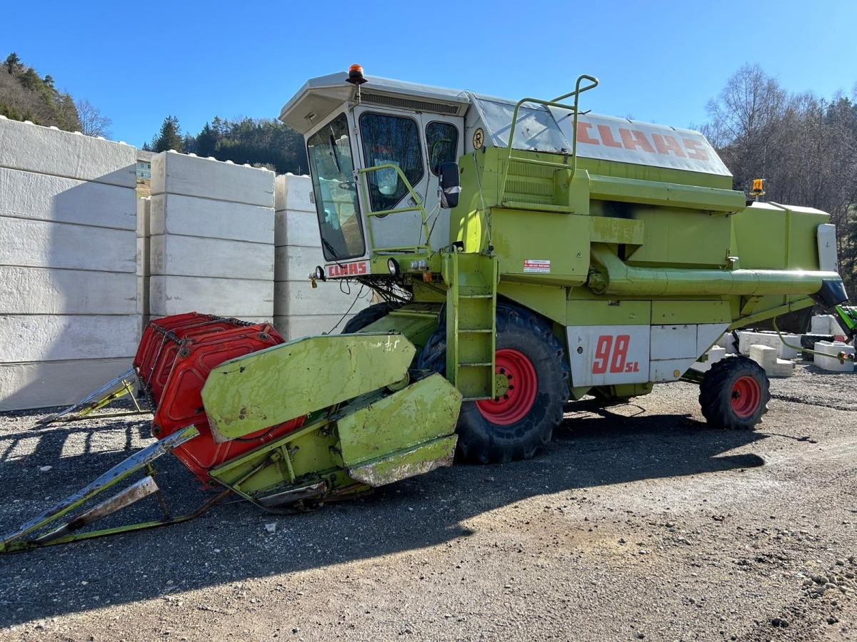 Claas Dominator 96 Mähdrescher - حصادة شاملة: صور 3 Claas Dominator 96 Mähdrescher - حصادة شاملة: صور 3