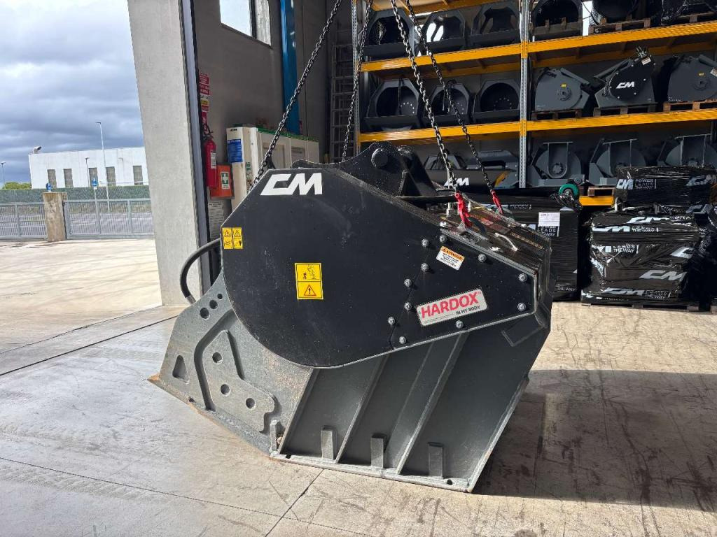 CM Crusher CBF 120 Crusher Bucket - USED - بكت - آلات البناء: صور 1 CM Crusher CBF 120 Crusher Bucket - USED - بكت - آلات البناء: صور 1