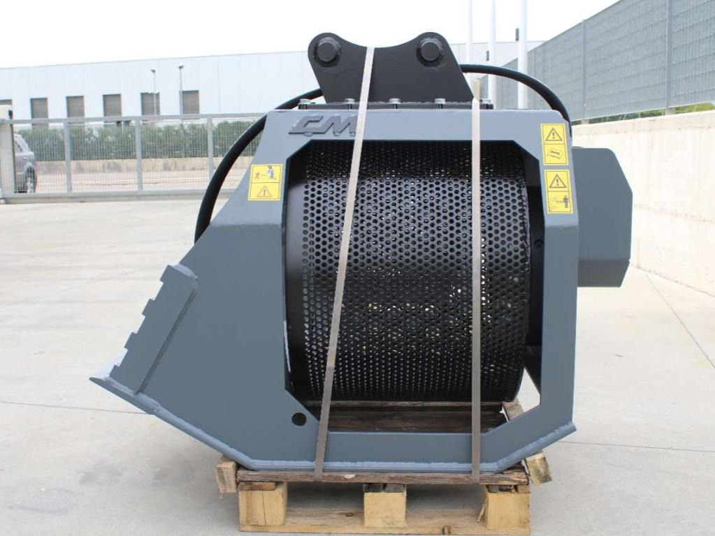 CM Crusher CBR 07 Screening Bucket - بكت - شيول صغير: صور 2 CM Crusher CBR 07 Screening Bucket - بكت - شيول صغير: صور 2