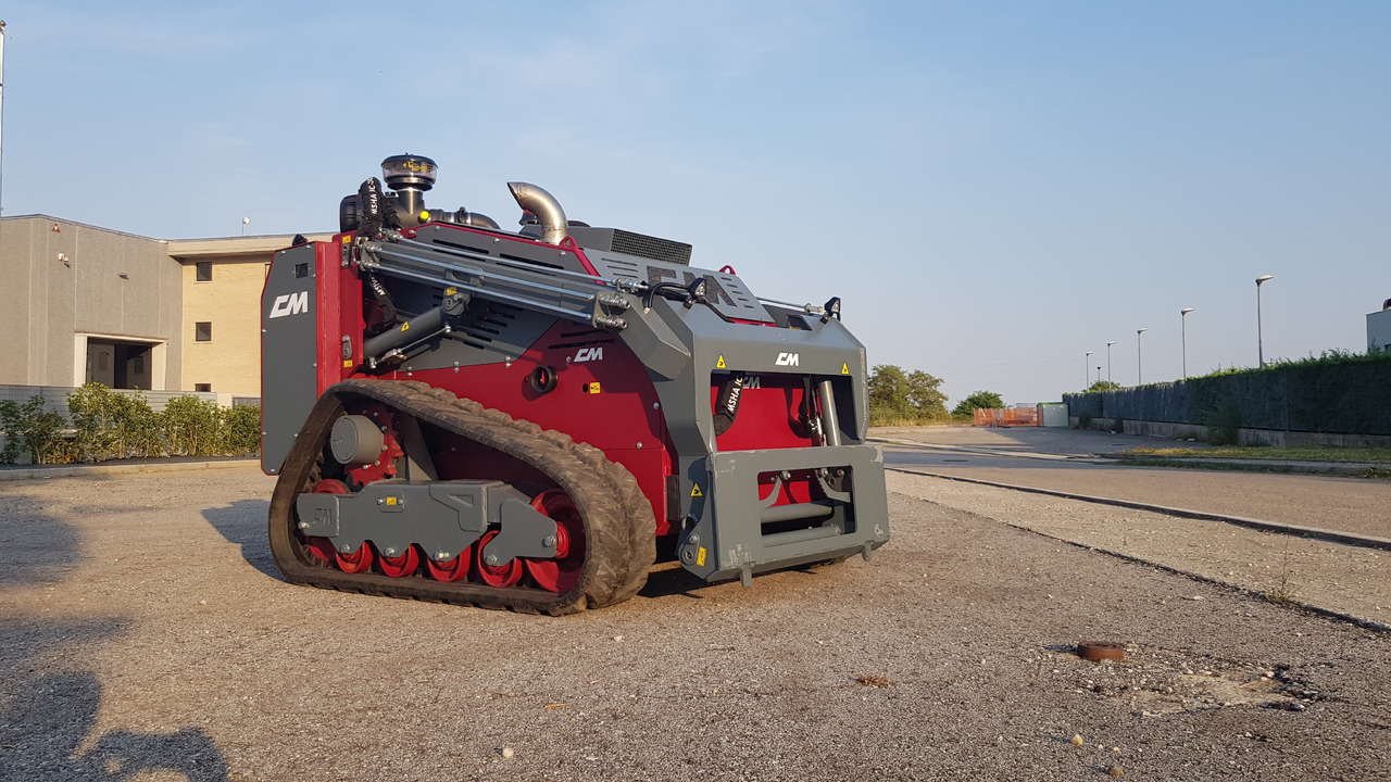 CM Crusher Multisikid RC - شيول صغير: صور 1 CM Crusher Multisikid RC - شيول صغير: صور 1