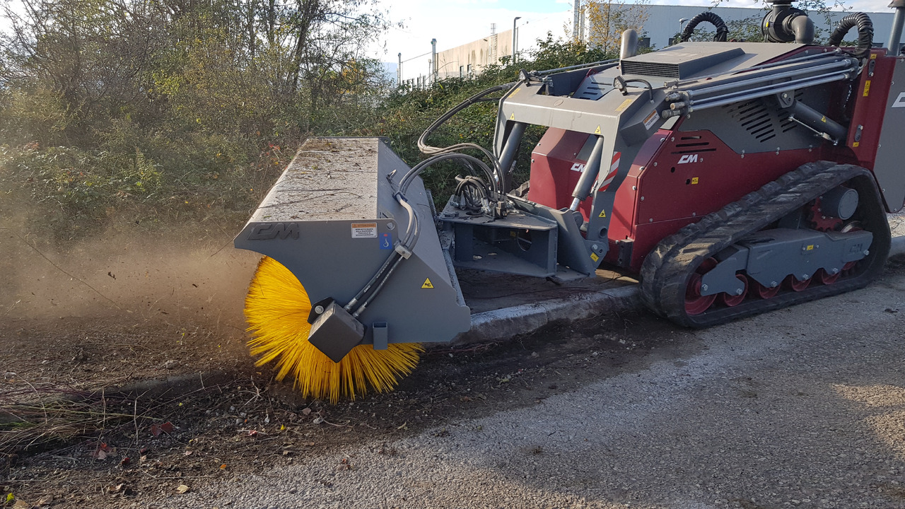 CM Crusher Multisikid RC - شيول صغير: صور 5 CM Crusher Multisikid RC - شيول صغير: صور 5