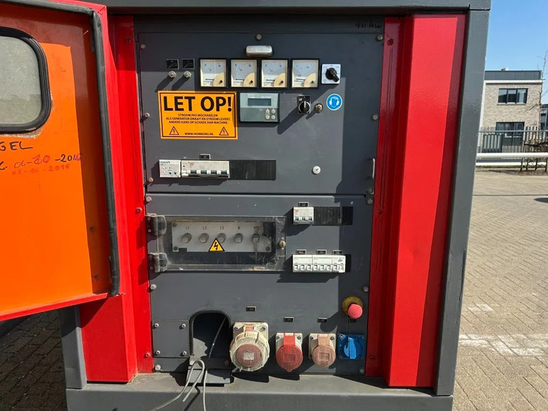Atlas-Copco QAS 60 Perkins Stamford 60 kVA Silent Rental generatorset - مجموعة المولدات: صور 5 Atlas-Copco QAS 60 Perkins Stamford 60 kVA Silent Rental generatorset - مجموعة المولدات: صور 5