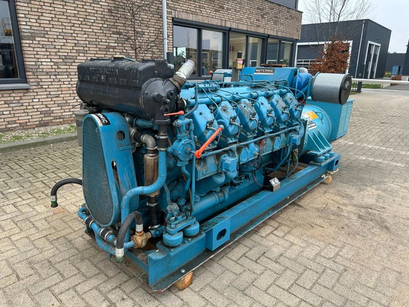 Baudouin DNP12SI Leroy Somer 400 kVA noodstroom generatorset 317 hours - مجموعة المولدات: صور 4 Baudouin DNP12SI Leroy Somer 400 kVA noodstroom generatorset 317 hours - مجموعة المولدات: صور 4