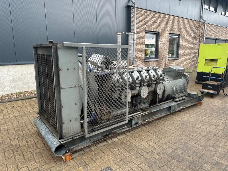 Baudouin Leroy Somer 300 kVA noodstroom generatorset ex Emergency - مجموعة المولدات: صور 2 Baudouin Leroy Somer 300 kVA noodstroom generatorset ex Emergency - مجموعة المولدات: صور 2