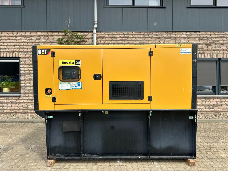 Caterpillar DE110E2 110 kVA Silent generatorset as New ! 121 hours XXL tank - مجموعة المولدات: صور 1 Caterpillar DE110E2 110 kVA Silent generatorset as New ! 121 hours XXL tank - مجموعة المولدات: صور 1