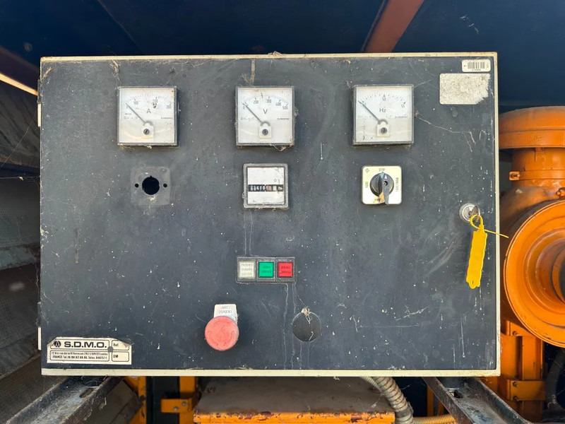 Cummins SDMO Stamford 160 kVA noodstroom generatorset ex Emergency - مجموعة المولدات: صور 5 Cummins SDMO Stamford 160 kVA noodstroom generatorset ex Emergency - مجموعة المولدات: صور 5