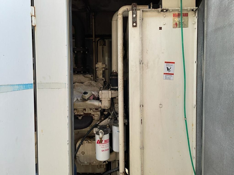 مجموعة المولدات Detroit Leroy Somer 500 kVA Silent generatorset: صور 9