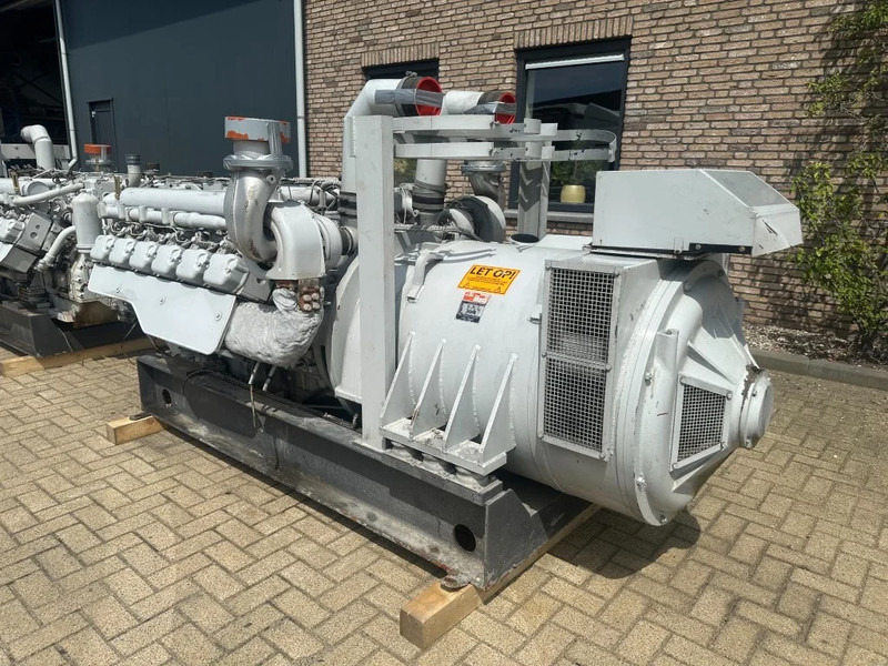 Deutz BF12M 716 Leroy Somer 360 kVA generatorset ex emergency - مجموعة المولدات: صور 5 Deutz BF12M 716 Leroy Somer 360 kVA generatorset ex emergency - مجموعة المولدات: صور 5