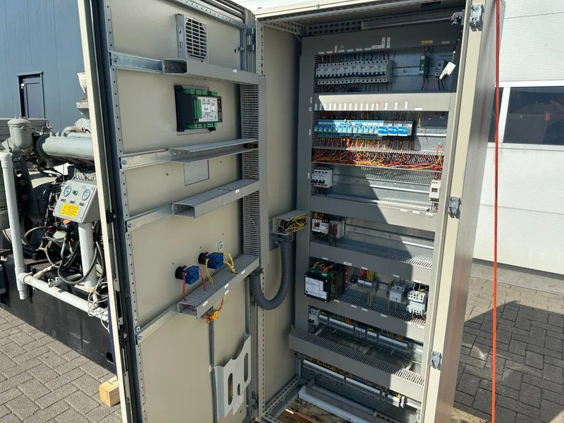 مجموعة المولدات Deutz BF6M 716 Heemaf 150 kVA noodstroom generatorset ex Emergency: صور 11 مجموعة المولدات Deutz BF6M 716 Heemaf 150 kVA noodstroom generatorset ex Emergency: صور 11