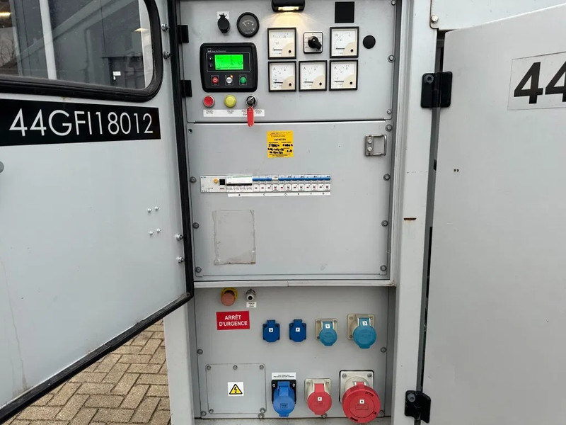 Europower EPUS44TDE Kubota Leroy Somer 44 kVA Supersilent Rental generatorset - مجموعة المولدات: صور 4 Europower EPUS44TDE Kubota Leroy Somer 44 kVA Supersilent Rental generatorset - مجموعة المولدات: صور 4
