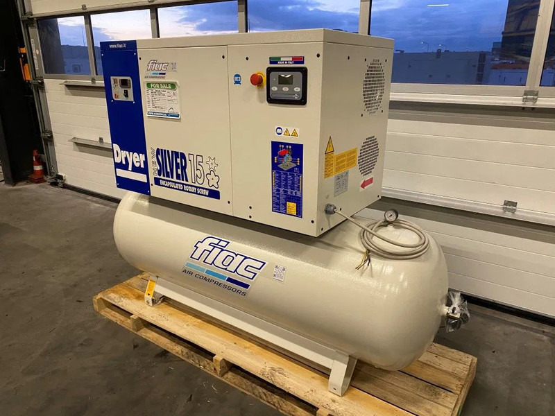 Fiac NewSilver D 15 / 500 NewSilver D 15 / 500 - 1430 L / min 11 kW 10 bar Elektrische Schroefcompressor + Droger - ضاغط الهواء: صور 5 Fiac NewSilver D 15 / 500 NewSilver D 15 / 500 - 1430 L / min 11 kW 10 bar Elektrische Schroefcompressor + Droger - ضاغط الهواء: صور 5