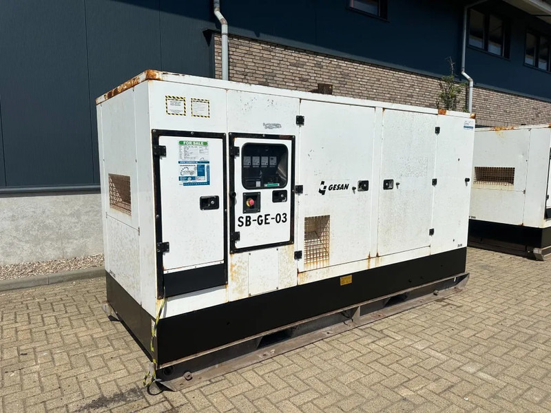 GESAN DVR 250 Volvo Leroy Somer 275 kVA Silent Rental generatorset - مجموعة المولدات: صور 4 GESAN DVR 250 Volvo Leroy Somer 275 kVA Silent Rental generatorset - مجموعة المولدات: صور 4