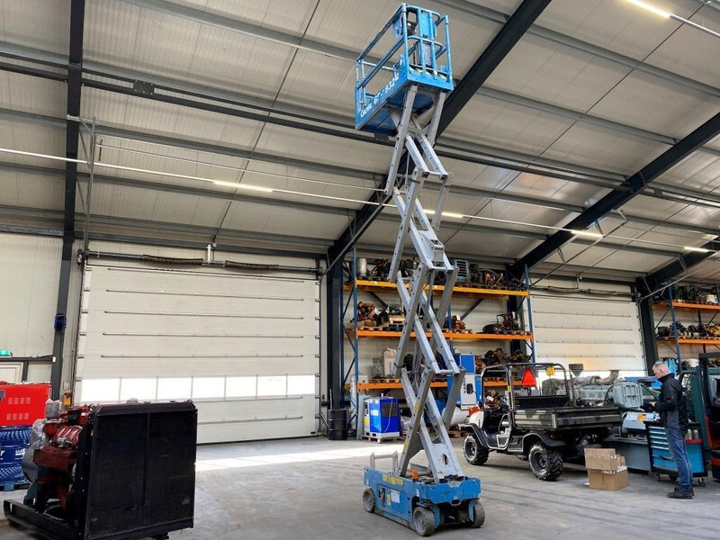 رافعات مقصية Genie GS 1932 Elektrische Schaarhoogwerker 7.8 meter werkhoogte 538 uur !: صور 7
