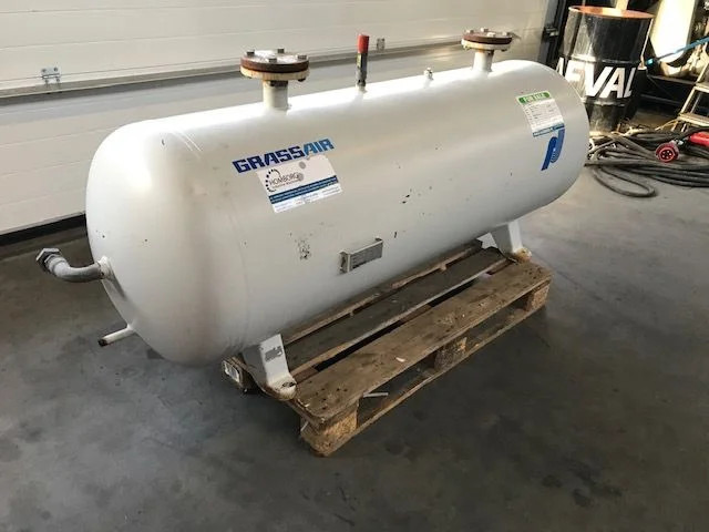 Grassair 500 liter 15 Bar Horizontale luchtketel - ضاغط الهواء: صور 5 Grassair 500 liter 15 Bar Horizontale luchtketel - ضاغط الهواء: صور 5