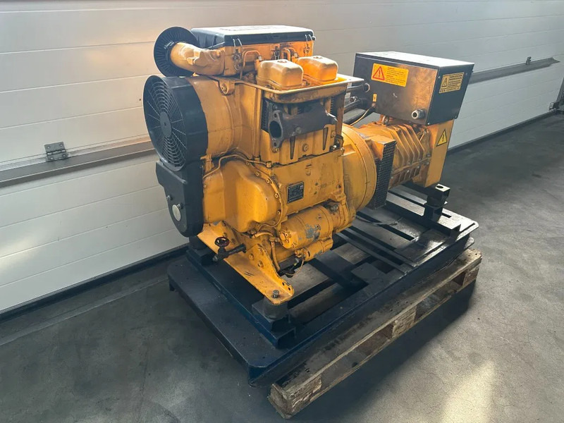 مجموعة المولدات Hatz 2M41 15 kVA generatorset: صور 7