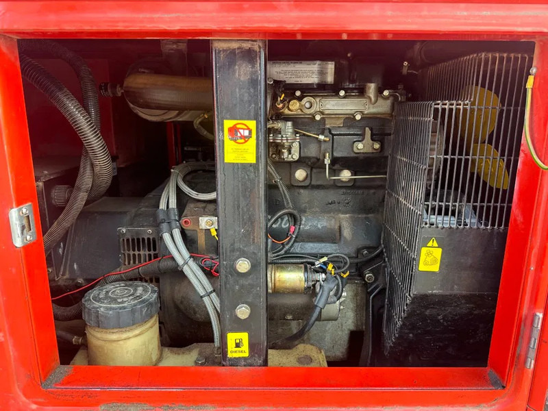 مجموعة المولدات Himoinsa HPW 28 Perkins 28 kVA Silent generatorset: صور 10