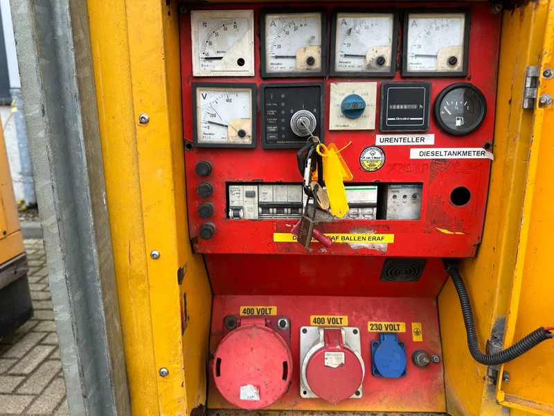 Himoinsa Iveco Stamford 40 kVA Silent generatorset - مجموعة المولدات: صور 2 Himoinsa Iveco Stamford 40 kVA Silent generatorset - مجموعة المولدات: صور 2