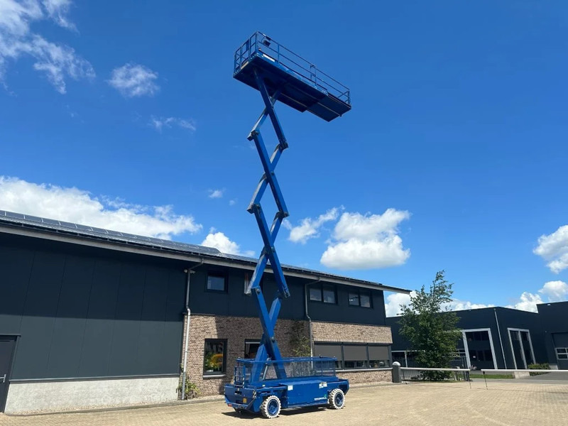 رافعات مقصية Holland lift Q-135EL18 Elektra Schaarhoogwerker 15.5 meter werkhoogte 873 uur: صور 8
