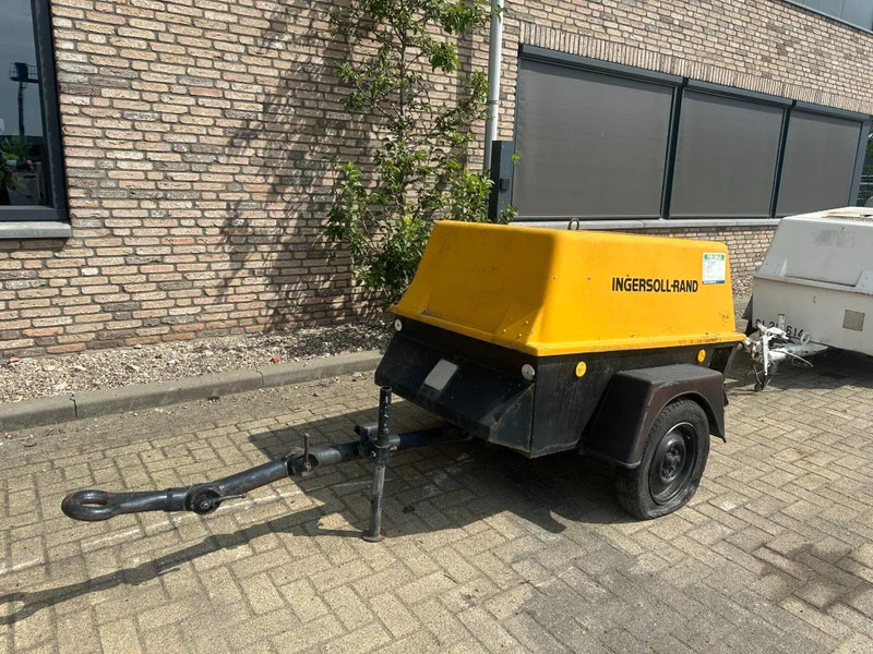 Ingersoll Rand P75W Lombardini 2.1 m3 / min 7 Bar Diesel Compressor - ضاغط الهواء: صور 4 Ingersoll Rand P75W Lombardini 2.1 m3 / min 7 Bar Diesel Compressor - ضاغط الهواء: صور 4
