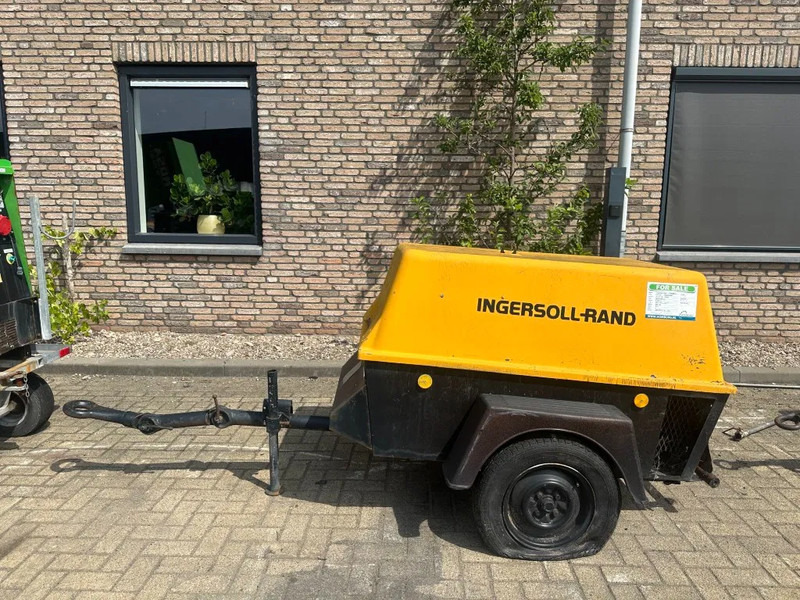Ingersoll Rand P75W Lombardini 2.1 m3 / min 7 Bar Diesel Compressor - ضاغط الهواء: صور 1 Ingersoll Rand P75W Lombardini 2.1 m3 / min 7 Bar Diesel Compressor - ضاغط الهواء: صور 1