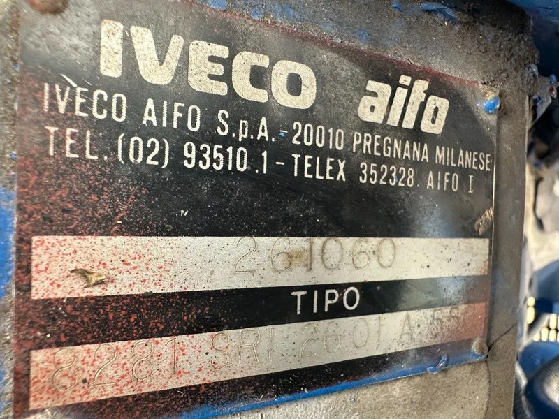 Iveco 8281 SRI 26.01 Leroy Somer 400 KVA generatorset noodstroom aggregaat - مجموعة المولدات: صور 3 Iveco 8281 SRI 26.01 Leroy Somer 400 KVA generatorset noodstroom aggregaat - مجموعة المولدات: صور 3