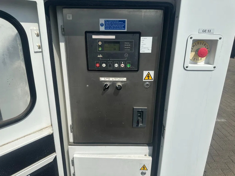Iveco FPT NEF45 SM1A.A004 Stamford 60 KVA Silent Rental generatorset - مجموعة المولدات: صور 2 Iveco FPT NEF45 SM1A.A004 Stamford 60 KVA Silent Rental generatorset - مجموعة المولدات: صور 2