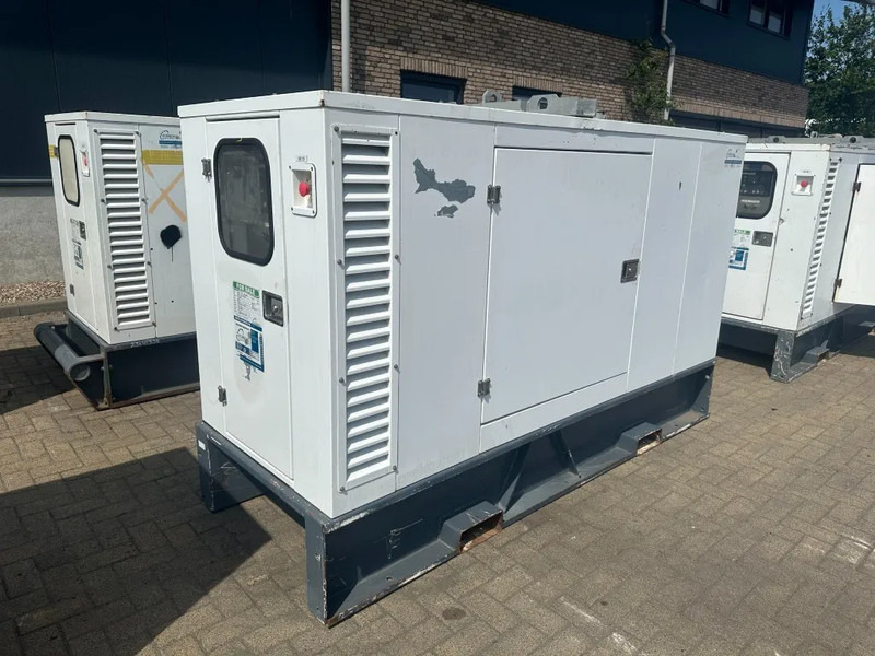Iveco FPT NEF45 SM1A.A004 Stamford 60 KVA Silent Rental generatorset - مجموعة المولدات: صور 5 Iveco FPT NEF45 SM1A.A004 Stamford 60 KVA Silent Rental generatorset - مجموعة المولدات: صور 5
