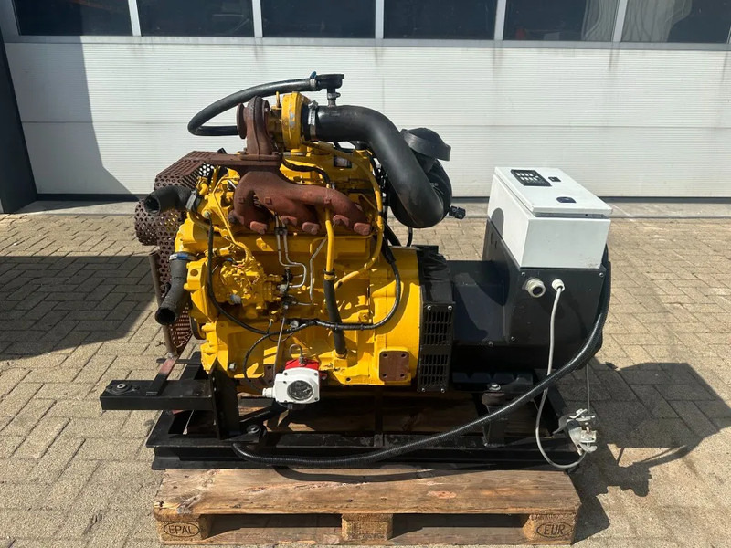 John Deere 3029 Stamford 30 kVA generatorset - مجموعة المولدات: صور 1 John Deere 3029 Stamford 30 kVA generatorset - مجموعة المولدات: صور 1