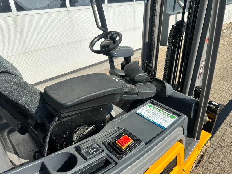 رافعة شوكية كهربائية Jungheinrich EFG 216K 1.6 ton Triplex Freelift Sideshift Elektra Heftruck Accu 2020: صور 6