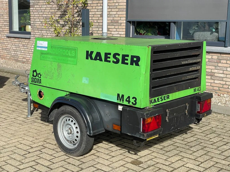 ضاغط الهواء Kaeser M43 Kubota 4,2 m3 / min 7 Bar 30 kW Mobiele Silent Diesel Compressor: صور 8