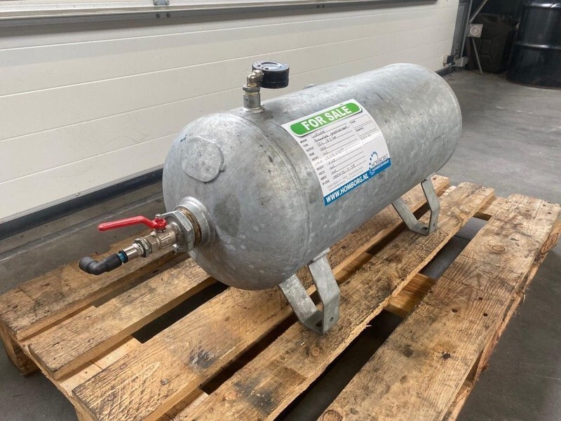 Luchtketel Ketel 50 liter 16.5 Bar Horizontaal Gegalvaniseerd Luchtketel als nieuw ! - ضاغط الهواء: صور 5 Luchtketel Ketel 50 liter 16.5 Bar Horizontaal Gegalvaniseerd Luchtketel als nieuw ! - ضاغط الهواء: صور 5